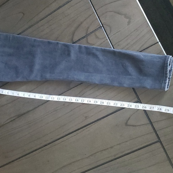 Citizens of Humanity Rocket Mid Rise Skinny Jeans, Lithe Distressed, Size 24 - Picture 9 of 11